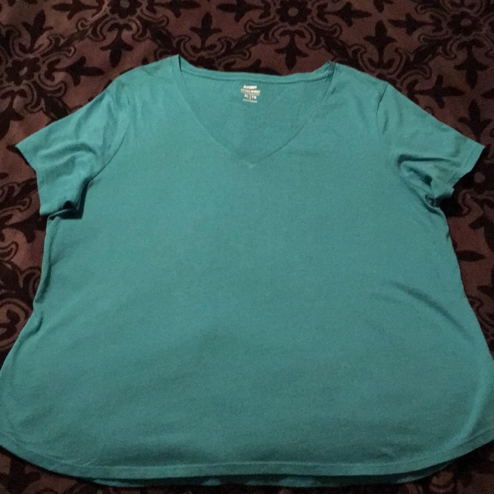 Turquoise Old Navy tee xl